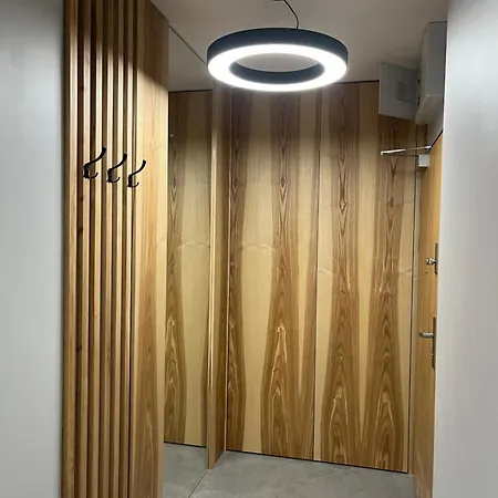 Apartment Jesionowe Nad Odra, Stare Miasto, Sauna W Jednym, Klimatyzacja , Garaz Podziemny 0 Zl, Odra River , Old Town, New Building, Air Conditioning, Sauna-one, Underground Garage Free Wroclaw