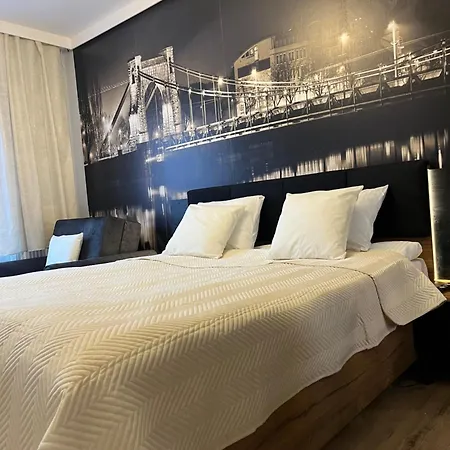 Apartment Jesionowe Nad Odra, Stare Miasto, Sauna W Jednym, Klimatyzacja , Garaz Podziemny 0 Zl, Odra River , Old Town, New Building, Air Conditioning, Sauna-one, Underground Garage Free