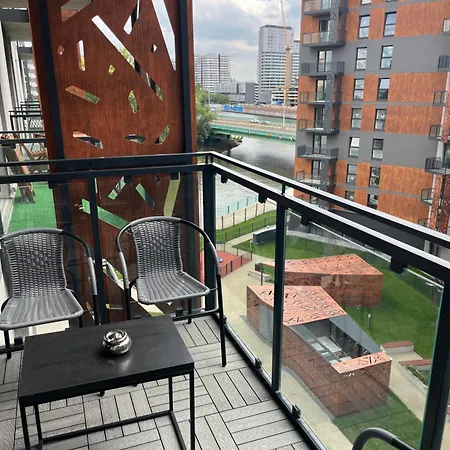 Apartment Jesionowe Nad Odra, Stare Miasto, Sauna W Jednym, Klimatyzacja , Garaz Podziemny 0 Zl, Odra River , Old Town, New Building, Air Conditioning, Sauna-one, Underground Garage Free *