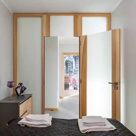 Jesionowe Nad Odra, Stare Miasto, Sauna W Jednym, Klimatyzacja , Garaz Podziemny 0 Zl, Odra River , Old Town, New Building, Air Conditioning, Sauna-one, Underground Garage Free Wroclaw
