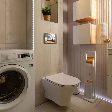 Jesionowe Nad Odra, Stare Miasto, Sauna W Jednym, Klimatyzacja , Garaz Podziemny 0 Zl, Odra River , Old Town, New Building, Air Conditioning, Sauna-one, Underground Garage Free * Wroclaw