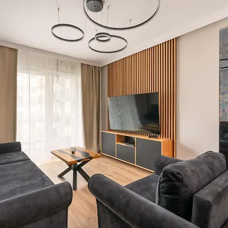 Jesionowe Ashwood Widok Na Odre 1,4 Km Od Rynku Parking Podziemny W Cenie Klimatyzacja Sauna W 1 River Oder View 1,4 Km Market Square Underground Parking Balcony Air Conditioning Vratislav
