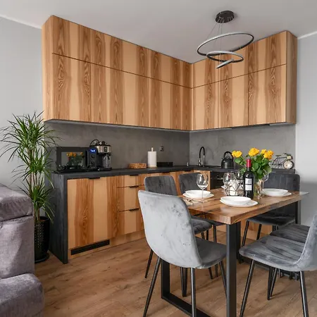 شقة Jesionowe Ashwood Widok Na Odre 1,4 Km Od Rynku Parking Podziemny W Cenie Klimatyzacja Sauna W 1 River Oder View 1,4 Km Market Square Underground Parking Balcony Air Conditioning فروتسواف